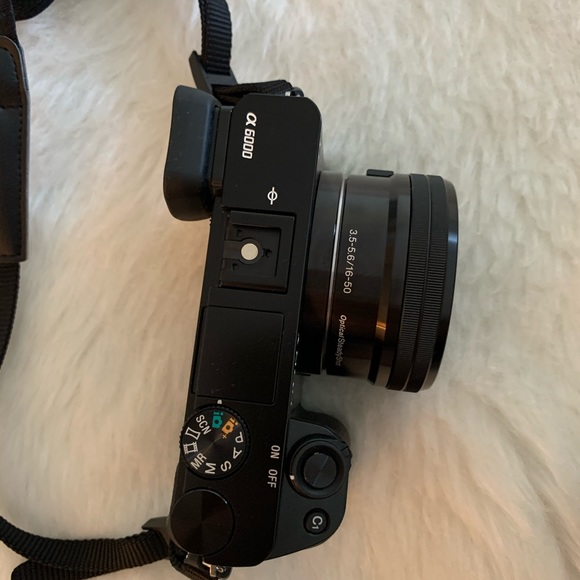 Camera - Picture 2 of 7